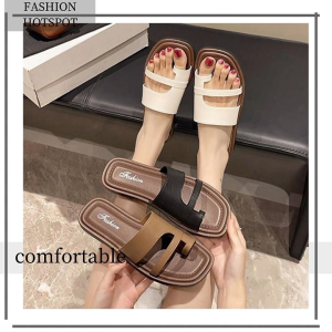 NQshop สินค้าเข้าใหม่ขอแนะนำ รองเท้าแตะผู้หญิงงานแฟชั่น งานทรงดีสีสวย รุ่นนี้พร้อมส่ง 3 สีให้เลือกซื้อ บอกเลยว่าเทรน์สีปีนี้สุดๆ ใครสนใจรุ่นนี้ รีบสั่งเข้ามาด่วนๆ