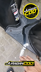 Pijakan Kaki Tengah Footstep Motor Honda Vario 125 old 2012-2014 KZR Fullset siap pakai