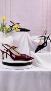 HCM - Giày Sandal Cao Gót Hạnh Dung Quai Hậu Mảnh HD27338BI