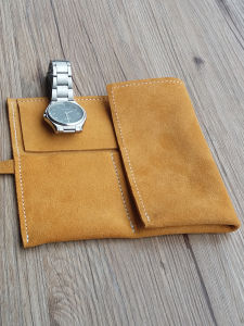 Handmade Leather Watch Storage Bag Portable Travel Business Trip Dustproof Box Simple Design Wallet Organizer for Everyone