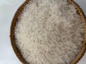 ข้าวฉัตร ข้าวเกรดคุณภาพ ขนาด 5 กิโลกรัม CHAT FRAGRANT RICE 5 KG. เม็ดสวย กลิ่นหอม หุงขึ้นหม้อ