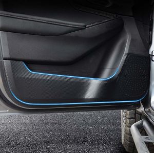 Isuzu DMAX Door Protector