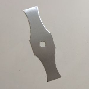 ใบตัดหญ้าหยัก ทรงหางปลา ขนาด 12 นิ้ว ความหนา 1.6 มม. จัดส่งจาก