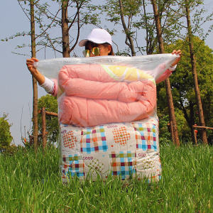 Extra Large Thickened Moisture Proof Plastic Self-Sealing Bag for Moving And Storing Blankets Clear Organizing Storage Bag