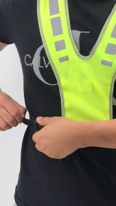 1 PCS Reflective Vest Safety Guides Reflective Work Clothes Night High Visibility Cycling Reflective Vest