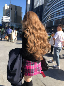 แฟชั่นโรมันขดวิกผมสั้น โลลิต้า หางคู่หน้าม้าคอสเพลย์อุปกรณ์เสริม 75Cm ในสต็อกคอสเพลย์อุปกรณ์ประกอบฉากตุ๊กตาเครื่องแต่งกาย