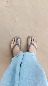 รองเท้าแตะ แบบหูคีบ รองเท้าแฟชั่น สไตล์เกาหลี สายคาดแบบถัก  รองเท้าแฟชั่นซัมเมอร์ พื้นนุ่ม น้ำหนักเบา สวมใสสบาย (พร้อมส่ง)