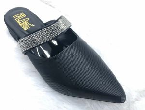 sendal slop wanita kekinian