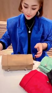 กระเป๋าใส่เครื่องสำอาง รุ่นถอด 4 ใบ กระเป๋าย่อย พกพาไปได้ กระเป๋าอเนก ระดับประสงค์