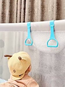Vòng kéo hỗ trợ đứng dậy móc trên giường cũi tập luyện bằng nhựa nhiều màu sắc dành cho em bé