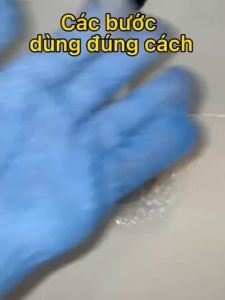 Găng tay tắm tẩy da tế bào chết