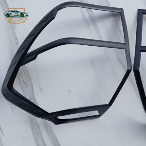 Cover Garnish Lampu Depan Belakang Mobil Agya 2023 Hitam