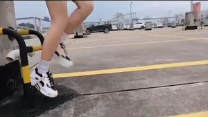 รองเท้าผ้าใบผู้หญิง เสริมส้น 5 เซนติเมตร สีดำ สีเทา รองเท้าผ้าใบยอดฮิต สไตล์เกาหลี Y2K สวยตรงปก รองเท้าผ้าใบยอดฮิต 2023