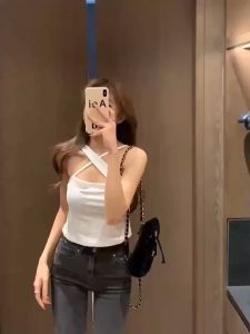 XUNDD New Suspender Irregular Halter Vest With Chest Pad Cross Back Bra Simple Vest Solid Fit Crop Top Spicy Bralette Bustier Womens