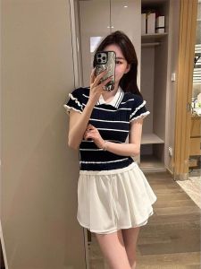 เสื้อโปโลสำหรับผู้หญิงชงกล้องไหมดอ่อนดีไซน์ไม่ปกติแขนสั้นครึ่งนั้น เอวสูง เส้นใยเกสรบุส๊อกแขนล้วนเป้คลุมกาวบางๆ เหนือคุณภาพระดับวันพืที่ เรตติดโพล์โพลิอิสแตนส์แท้โพลYEKSOLBOSANผู้ใช้ปลายขาโพลัยโพหลวมสบายต่วมองในฤดูร้อนเป็นธรรมชาติเป้าใหญ่อสิตทุนบาง