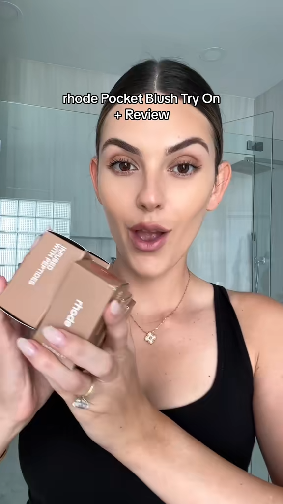 Rhode pocket blush 5.3g - Juice Box