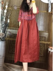 Slimming Vintage Floral Cotton Dress
