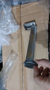 Chân nối máy cắt đứng 8inh 10inh esmen km. linh kiện phụ tùng máy cắt vải