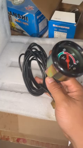 Đồng hồ báo nhiệt nhỏ dây dài 3M ren ốc 16 dùng lắp cho xe ô tô ben xe thùng máy múc máy đào báo nhiệt độ nước cơ