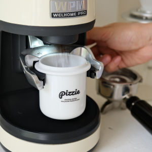 Ceramic Coffee Bean Grinding Machine Dregs Cup Fragrance Cup Anti-Dust 58mm Italian Handle Dregs Catcher Nordic Style for 2 People