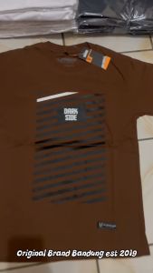 Kaos Distro Kekinian: Baju Kaos Distro Casual Pria Dewasa