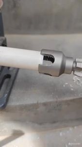 Integrated Pipe Threading Tool Leak-Free Threads Lightweight Cutting Tool for Both Professional and Home Projects