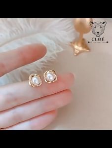 Bông tai nữ ngọc trai nhân tạo viền xoắn khuyên tai nữ đính đá phụ kiện trang sức Cloe Accessories 3277