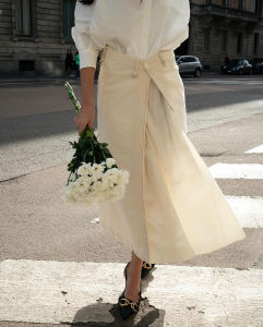 Fashion Special-Interest Design Mild Luxury Retro White Shirt Fancy Figure Flattering Long Sleeve Shirt Skirt Two-piece Set Spring and Summer