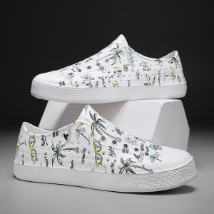 ORNGMALL Women and Men Sandals รองเท้าแตะเจลลี่ รองเท้าใส่ในสวนฤดูร้อน รองเท้าแตะแบบมีส้นเตี้ย รองเท้าแตะแบบมีส้นเตี้ย รองเท้าแตะสีลูกกวาด รองเท้าแตะชายหาดกันน้ำ ขนาด 36-45