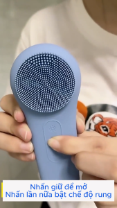 Máy Rửa Mặt Massage Đẩy Tinh Chất Tích Hợp Liệu Pháp Ánh Sáng Và Nhiệt NEVAKI Multi-Task Cleansing & Massaging Device