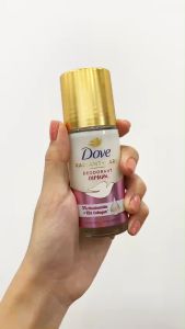 Lăn Khử Mùi Dove 3% Niacinamide + 10x Collagen Dưỡng Sáng Đều Màu Da Chai Màu Tím 45ml Chính Hãng