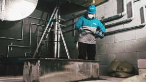 TOTAL เครื่องจี้คอนกรีตแบตเตอรี่ไร้สาย 20V สายจี้ยาว 1200 มม. เส้นผ่าศูนย์กลาง 35 มม. รุ่น TCVLI202301 TCVLI2023011