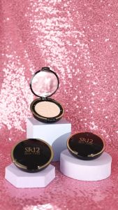 Bedak Padat Sr 12 Ori Skin Care Glowing Bedak Sea Make Up Anti Keringat Tahan Air & Anti Luntur Bpom