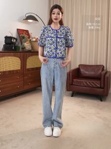 Flattering Round Neck Button Down Flower Pattern Shirt