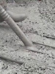 1600W Concrete Vibrator Electric Cement Soil Mixer Handheld Concrete Vibrator - Heavy-Duty Degassing