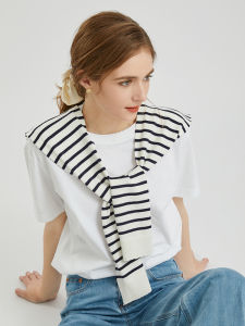 ผ้าพันคอถักลายทาง ผ้าคลุมไหล่สำหรับผู้หญิง ฤดูใบไม้ผลิและฤดูใบไม้ร่วง เครื่องประดับแฟชั่นสุดเทรนด์ ผ้าคลุมไหล่สำหรับคนที่อยู่ในห้องปรับอากาศ