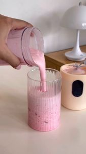 callingbrown [🥤พร้อมส่ง🥤] เครื่องปั่นน้ำผลไม้ เครื่องปั่น เครื่องปั่นสมูตตี้ แก้วปั่น ครีม