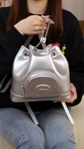 JAM กระเป๋าสะพายหลัง หนังวัว สายหนังและโซ่ปรับระดับ | MUVA