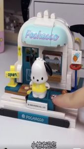 【keeppley Sanrio Pochacco Sports Hall View Building Blocks】SANRIO series building blocks Kuromi HelloKitty My Melody Big Ear Dog Pudding Dog Street View Building Blocks
