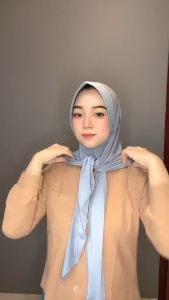 JILBAB SEGITIGA INSTAN PET / HIJAB INSTAN PED GESPER / HIJAB SEGITIGA INSTAN JERSEY PREMIUM PED / KERUDUNG SEGITIGA INSTAN JERSEY / HIJAB SEGITIGA PED INSTAN JERSEY / JILBAB INSTAN SEGITIGA PET INSTAN PREMIUM / KERUDUNG INSTAN SEGITIGA PET JERSEY