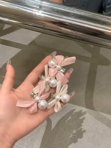 เครื่องประดับผมผู้หญิง กิ๊ฟน่ารักๆ Pinapple โบว์ติดผม สไตล์ฝรั่งเศส ตกแต่งมุก