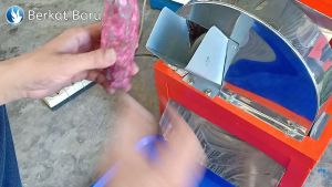 Mesin carang mas SWC-85D/Mesin sawut kecil/Mesin grubi kecil + Corong atas