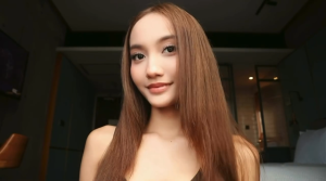 [ New Launch] Airbot Aria HyperStrait | 3-in-1 Hairstyler Straightener | Dryer Comb | Hair Brush Hair Styling | Plasma Care | Hair Tip