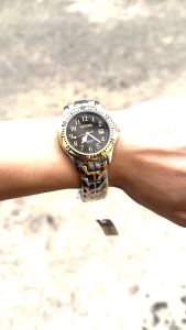 นาฬิกาข้อมือผู้หญิง SENKQ นาฬิกาข้อมือผู้ชาย กันน้ํา ปฏิทิน แฟชั่น สไตล์คู่รัก สีเงิน สีทอง รุ่น 2230-3330