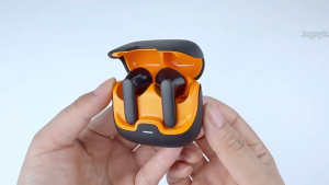 Z40ProTWS หูฟังบลูทูธ 5.3 แบบ in-ear พร้อมไมโครโฟนสี่ตัว ENC ลดเสียงรบกวน การเชื่อมต่อแบบ binaural ไร้สาย กันน้ำระดับ IPX5