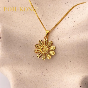 POH KONG 916/22K Yellow Gold Holographic Aura Daisy Pendant