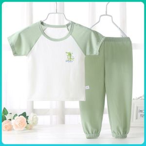 ชุดเสื้อและกางเกงผ้าไหมน้ำแข็งกันยุงสำหรับเด็กชายและเด็กหญิง ชุดฤดูร้อน ชุดเสื้อผ้าเด็ก ชุดเสื้อผ้าเด็ก เสื้อยืด กางเกงขายาว