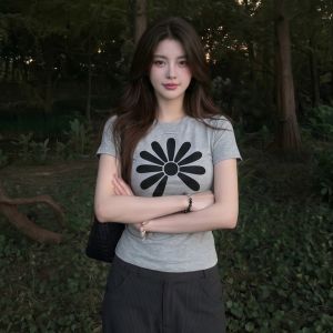 CHENDAYU | Design Sensation Slim Fit Loose Round Neck T-shirt