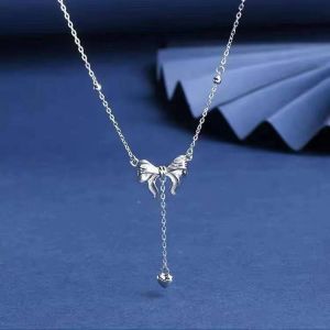 Sweet Fleeing Princess Butterfly Knot Necklace Womens Pure Silver Tassel Choker Fresh Style Fashion Jewelry Accessory