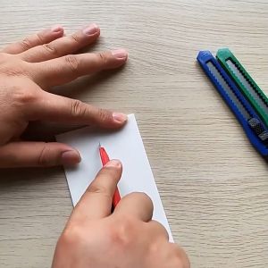 Dao rọc giấy minitay lưỡi thép bản 18mm bén nhọn cán nhựa an toàn-HAUSE